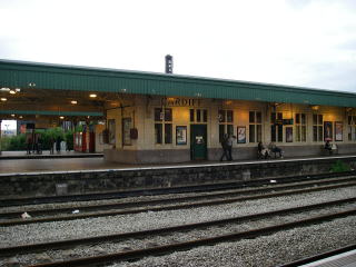 カーディフ中央駅