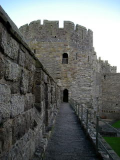 塔間の城壁通路