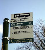 街へ戻るバス停