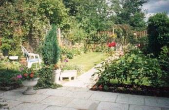 夏のアンの庭